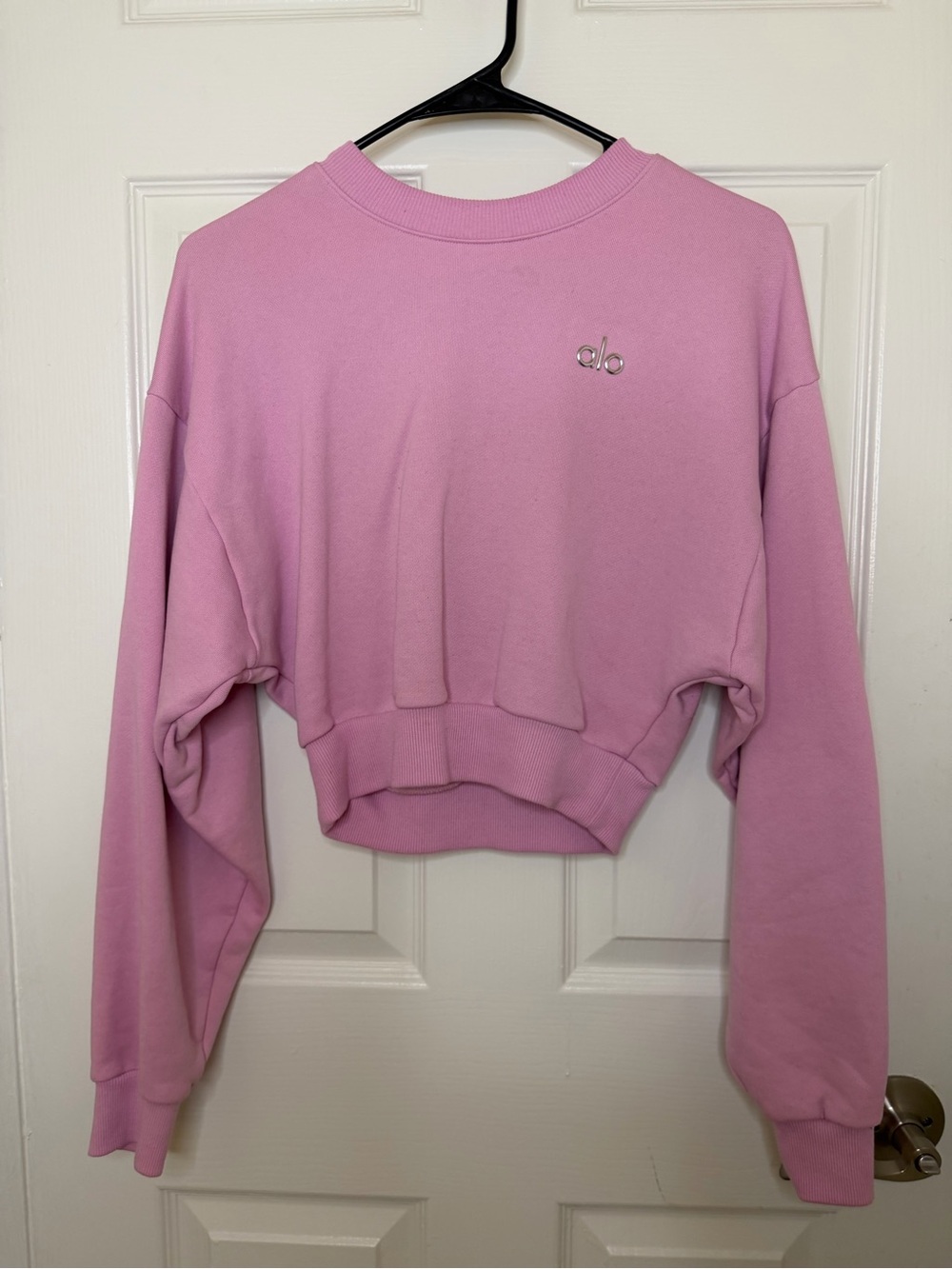 ALO Yoga Pink Cropped Crew Sweatshirt